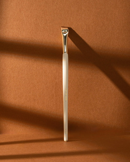 Precise Wing Brush – O416